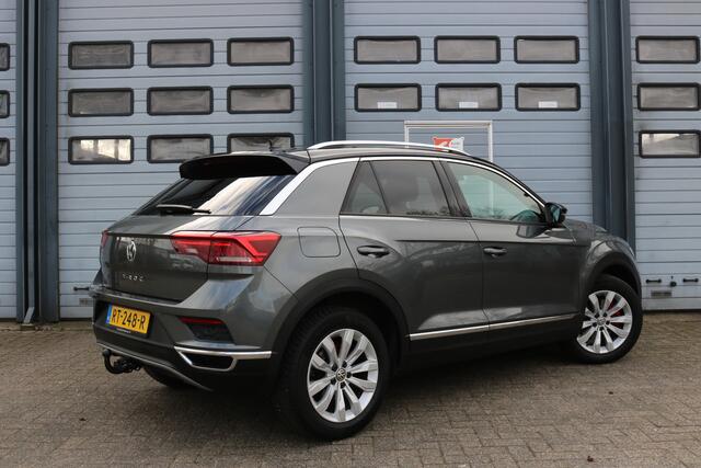 Volkswagen T-Roc 1.5 TSI Sport Virtual cockpit Xenon Pdc Camera T-haak Bj:2018