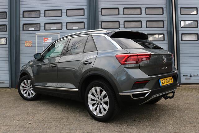 Volkswagen T-Roc 1.5 TSI Sport Virtual cockpit Xenon Pdc Camera T-haak Bj:2018