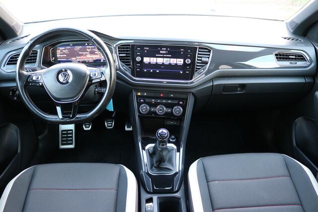 Volkswagen T-Roc 1.5 TSI Sport Virtual cockpit Xenon Pdc Camera T-haak Bj:2018