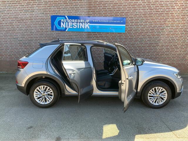 Volkswagen T-Roc 1.0 TSI Life