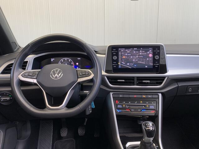Volkswagen T-Roc Cabrio 1.0 TSI Style DIGITAL COCKPIT-NAVI-ECC-CAMERA-19 inch LMV-PARKEER FUNCTIE