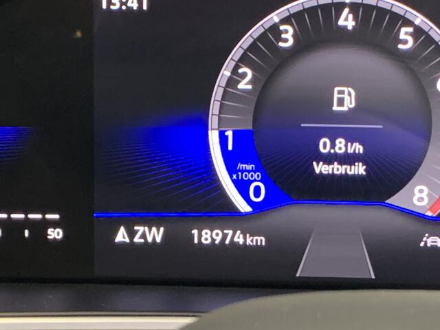 Volkswagen T-Roc Cabrio 1.0 TSI Style DIGITAL COCKPIT-NAVI-ECC-CAMERA-19 inch LMV-PARKEER FUNCTIE