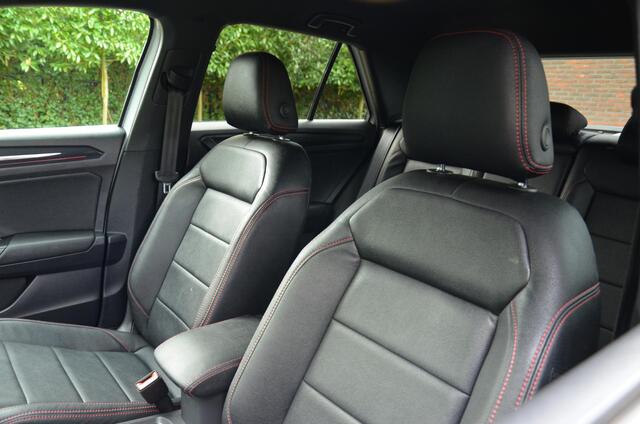 Volkswagen T-Roc 1.5 TSI Sport Business R Line Automaat/Navi/Ecc/Pdc/Virtueel-Dashboard/Privacy-Glass/18-Inch Lmv/Achteruitrijcamera/Cr-Controle/Stoelverwarming/Leer