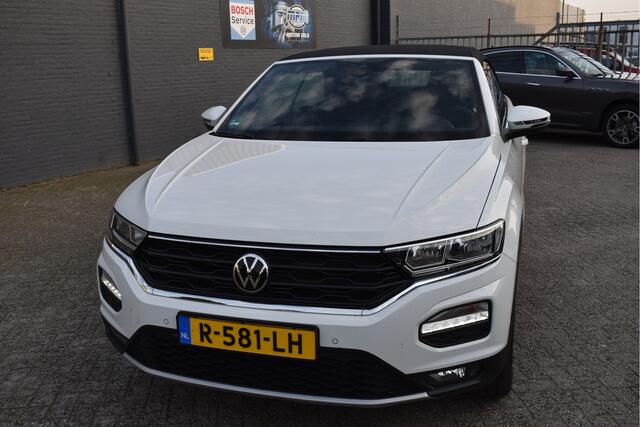 Volkswagen T-Roc Cabrio 1.5 TSI Style, BOEKJES,NAP EN ONDERHOUDSHISTORIE