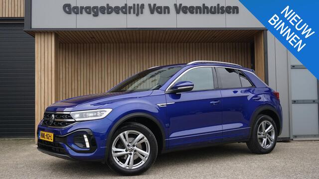 Volkswagen T-Roc 1.5 TSI 150pk DSG 2x R-Line IQ Light Afn-Trekhaak 17inch LM Adaptive Cruise Control Stuurverwarming *Lapiz Blue*