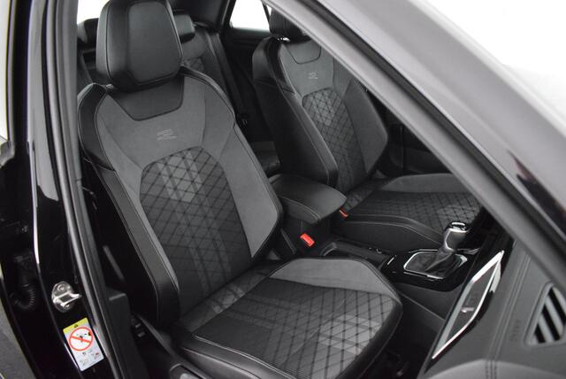 Volkswagen T-Roc 1.5 TSI 150pk DSG R-Line Business Camera Stoelverwarming Virtual Cockpit Navigatie