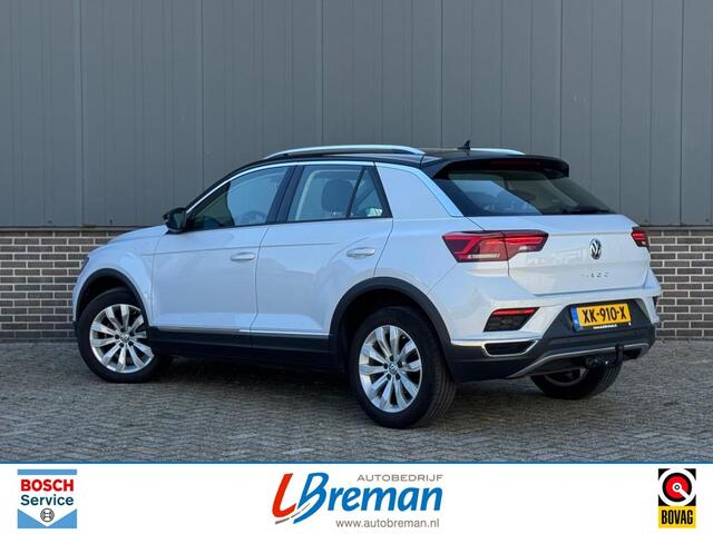 Volkswagen T-Roc 1.5 TSI SPORT DSG 150pk ACC Trekhaak Navi Virtual cockpit Carp