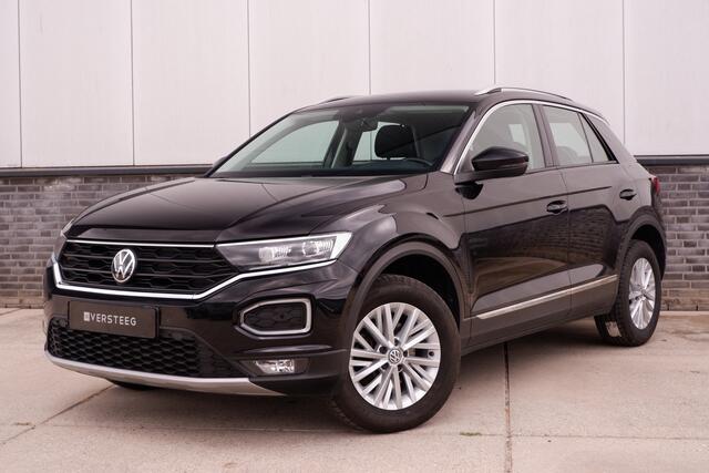 Volkswagen T-Roc 1.5 TSI Sport | LED | Trekhaak | Carplay | Camera | PDC