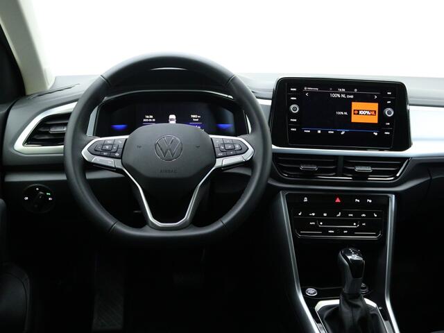 Volkswagen T-Roc 1.5 TSI Life Bns | Private Lease 639,- | Navigatie | Camera | K