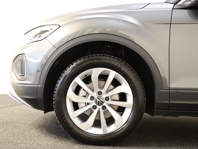 Volkswagen T-Roc 1.5 TSI Life Bns | Private Lease 639,- | Navigatie | Camera | K