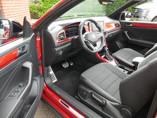 Volkswagen T-Roc Cabrio 1.5 TSI R-Line / Black Edition / Trekhaak