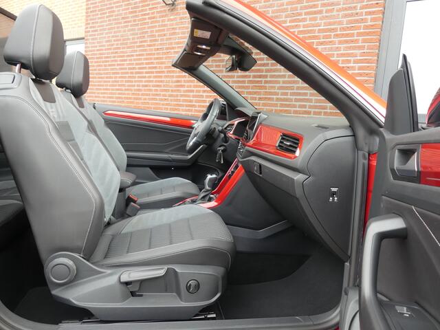 Volkswagen T-Roc Cabrio 1.5 TSI R-Line / Black Edition / Trekhaak