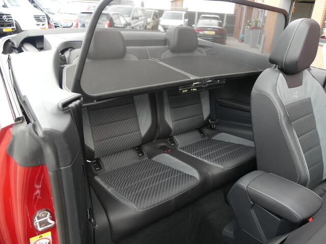 Volkswagen T-Roc Cabrio 1.5 TSI R-Line / Black Edition / Trekhaak