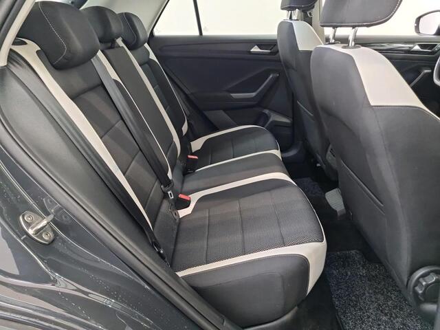Volkswagen T-Roc 1.5 TSI Sport 150PK Full-Led Virtual-Cockpit DAB