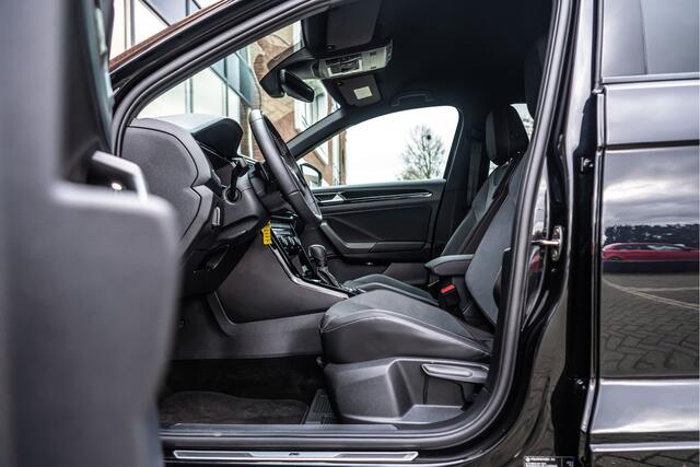 Volkswagen T-Roc 2.0 TSI 4Motion R Navigatie, Achteruitrijcamera, Virtual cockpit