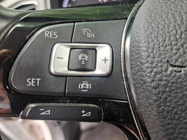 Volkswagen T-Roc 1.5 TSI 150 Pk Style Business Dsg Autom. NL auto !