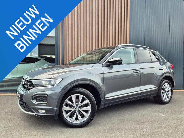 Volkswagen T-Roc 1.0 TSI Style Business | Matrix | Trekhaak | BTW | Camera