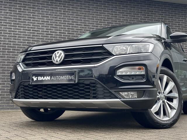 Volkswagen T-Roc 1.0 TSI Sport | Navigatie | Park Pilot | Apple CarPlay/Android Auto