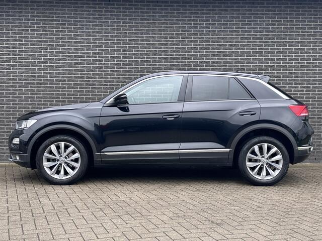 Volkswagen T-Roc 1.0 TSI Sport | Navigatie | Park Pilot | Apple CarPlay/Android Auto