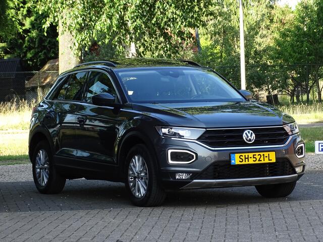Volkswagen T-Roc 1.5 TSI Style TREKHAAK OPEN DAK