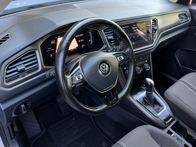 Volkswagen T-Roc 1.5 TSI Style Automaat Navi PanoSchuifdak Virtual Cockpit Carplay