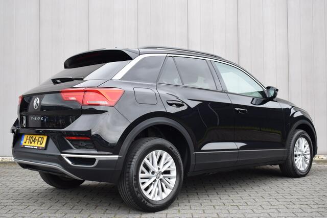 Volkswagen T-Roc 1.5 TSi 150pk Sport LED | Carplay | ECC | Full Map Navi | Adap. Cruise | Volledig Onderhouden!!