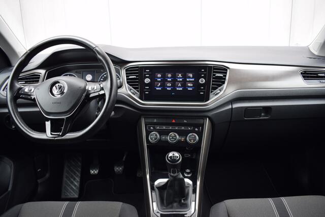 Volkswagen T-Roc 1.5 TSi 150pk Sport LED | Carplay | ECC | Full Map Navi | Adap. Cruise | Volledig Onderhouden!!