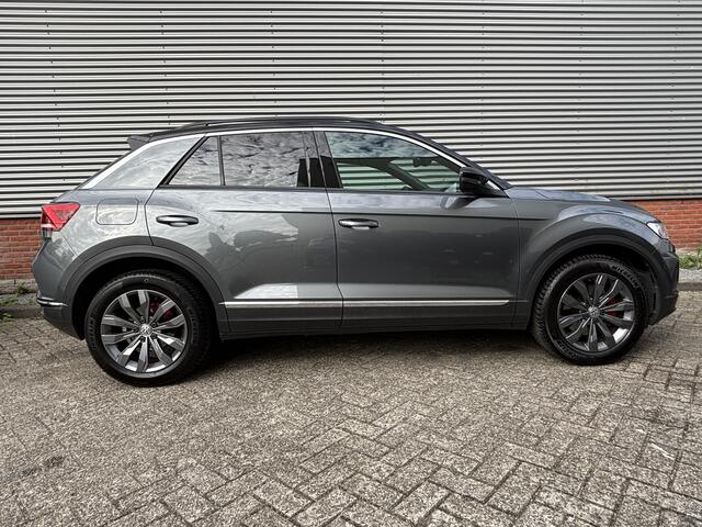 Volkswagen T-Roc 1.5 TSI Sport | Afn. Trekhaak | Navigatie | ACC | LED | Virt. Cockpit |