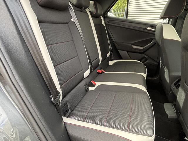 Volkswagen T-Roc 1.5 TSI Sport | Afn. Trekhaak | Navigatie | ACC | LED | Virt. Cockpit |