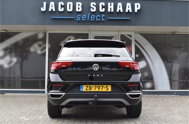 Volkswagen T-Roc 1.5 TSI Style Automaat / Navigatie / Adap. Cruise / Trekhaak / Camera / PDC v+a / 17" LM