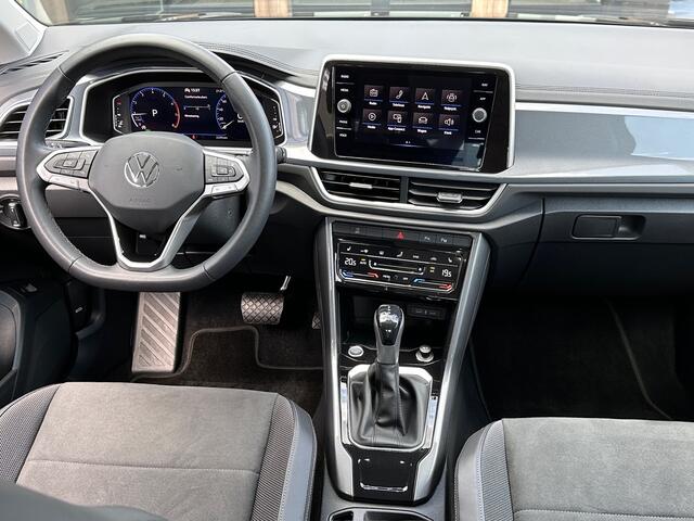 Volkswagen T-Roc 1.5 TSI 150pk DSG Style Carplay | Camera | Keyless | Elek. Achterklep | Rijklaar incl. garantie