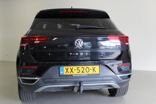Volkswagen T-Roc 1.5 TSI Sport | ACC | TREKHAAK | STOEL-VERW | 17'LMV | CARPLAY | NAVI | CLIMA | LED | PDC |