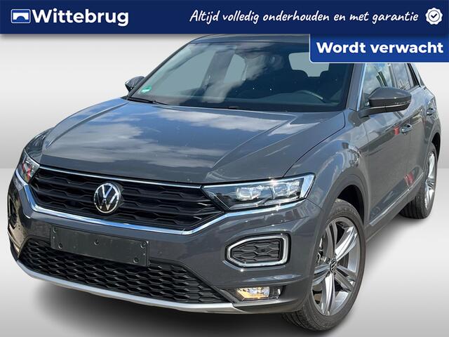 Volkswagen T-Roc 1.5 TSI 150pk DSG Sport / Virtual Cockpit / LED / Navigatie / 18" LMV