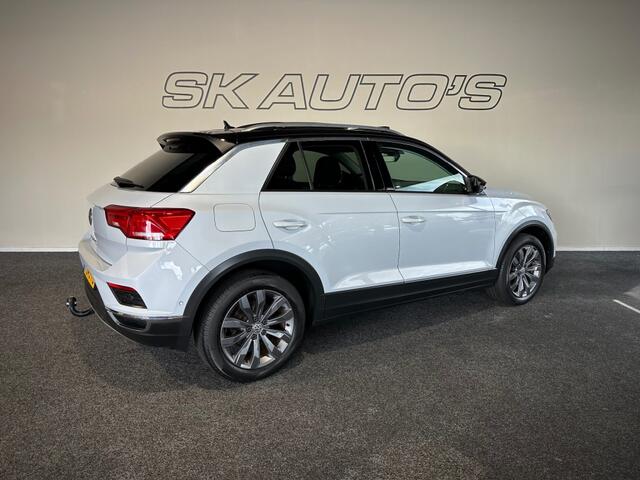 Volkswagen T-Roc 1.5 TSI STYLE BNS NAP l PANO l TREKHAAK l CLIMA l NAVI l LMV l
