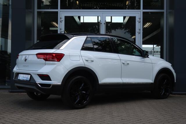Volkswagen T-Roc 1.5 TSI 150PK, Apple Carplay/ Android Auto, PDC Rondom, etc.