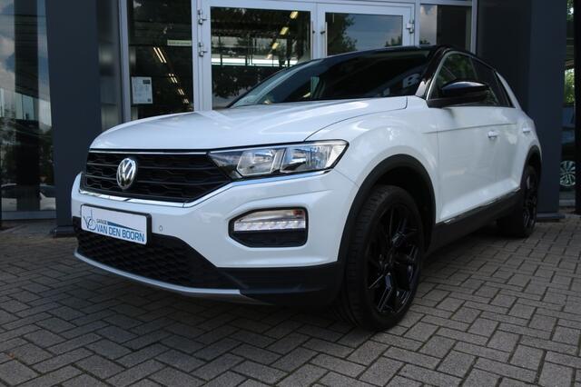 Volkswagen T-Roc 1.5 TSI 150PK, Apple Carplay/ Android Auto, PDC Rondom, etc.