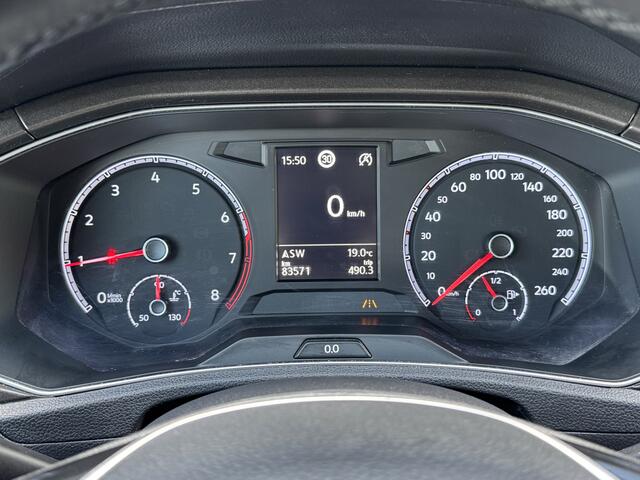 Volkswagen T-Roc 1.0 TSI Style Navi|Led|Cruis|Clima Grijs