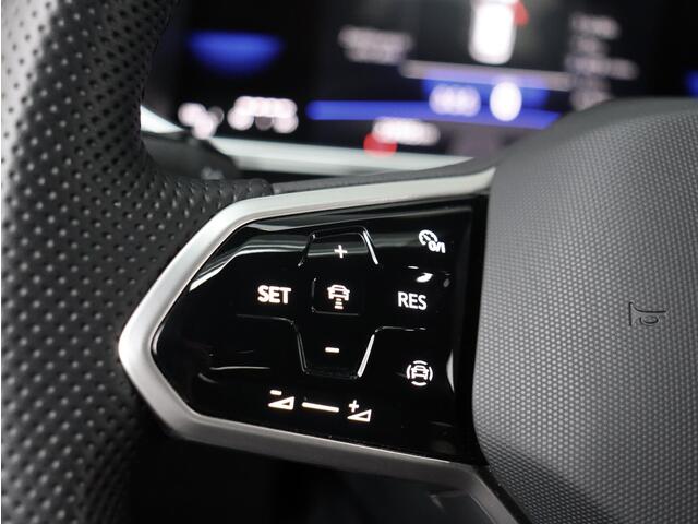 Volkswagen T-Roc 1.0 TSI R-Line Business | Apple Carplay | Stoelmassage | PDC |