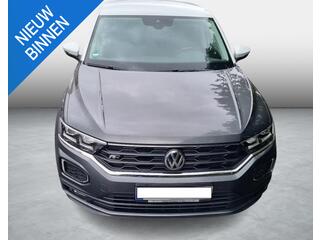 volkswagen-t-roc-1.5-adap-cruise-st