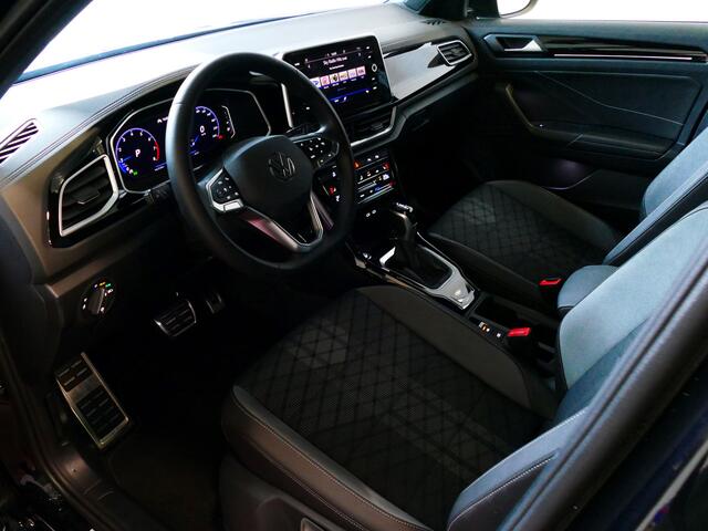 Volkswagen T-Roc 1.5 TSI 150PK R-LINE EVO ?NIEUWE AUTO? IQ LIGHT ALCANTARA ELEK.KLEP CARPLAY STOEL/STUUR VERW. 18"LMV VIR.COCKPIT RLINE R LINE "Volkswagen rijden begint bij Topautos.nl - 75 topmodellen direct op voorraad!"