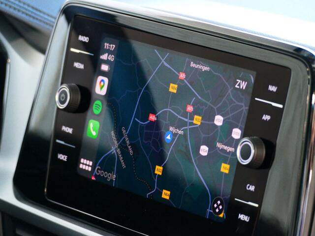 Volkswagen T-Roc 1.5 TSI 150PK R-LINE EVO ?NIEUWE AUTO? IQ LIGHT ALCANTARA ELEK.KLEP CARPLAY STOEL/STUUR VERW. 18"LMV VIR.COCKPIT RLINE R LINE "Volkswagen rijden begint bij Topautos.nl - 75 topmodellen direct op voorraad!"