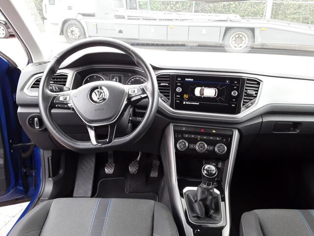 Volkswagen T-Roc 1.6 TDI STYLE Business / NAVI / TREKHAAK