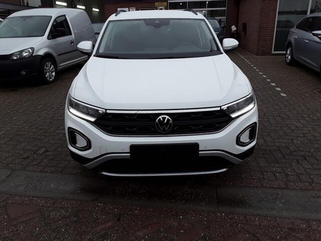 Volkswagen T-Roc 1.O TSI LIFE / NAVI / VIRTUEL COCKPIT / NW. MODEL