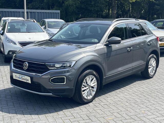 Volkswagen T-Roc 1.5 TSi DSG Style | CAMERA | STOELVERW. | EL. ACHTERKLEP |
