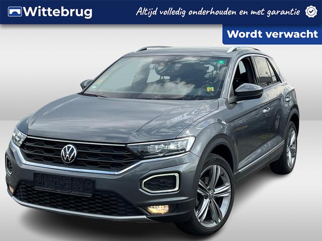 Volkswagen T-Roc 1.5 TSI 150pk DSG Sport / Virtual Cockpit / LED / Elek Achterklep / Camera / 18" LMV