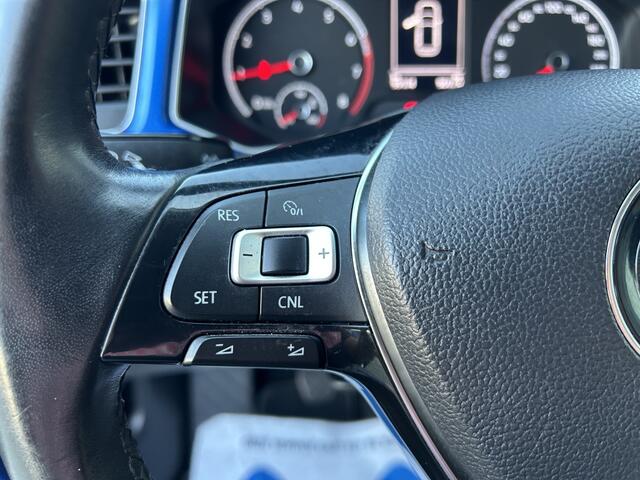 Volkswagen T-Roc 1.0 TSI R-Line Pano 19inch NAP!