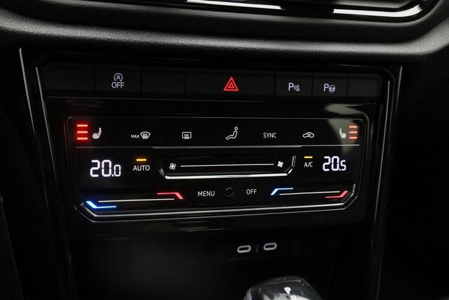 Volkswagen T-Roc 2.0 TSI 190 pk DSG 4Motion R-Line | Panoramadak | Achteruitrijcamera | Navigatie | Stoelverwarming | Adaptive Cruise