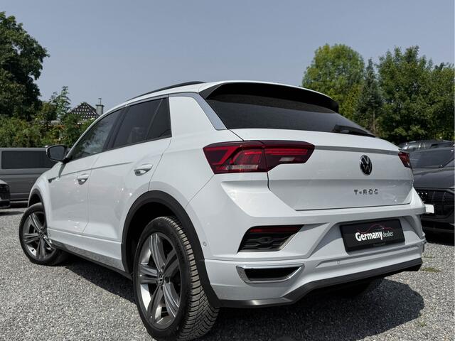 Volkswagen T-Roc 1.5TSI R-Line Pano Keyless ACC Dodehoek Zetels Trekhaak