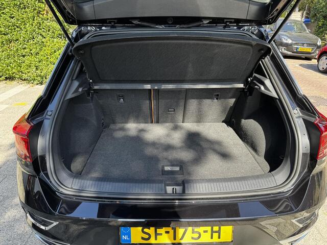Volkswagen T-Roc 2.0 TSI 4Motion Sport Panoramadak leer trekhaak