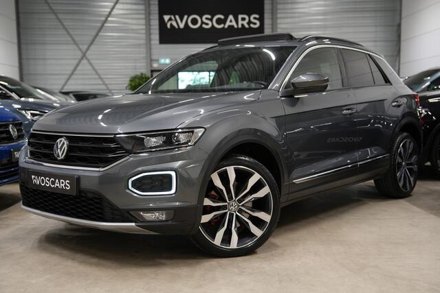 Volkswagen T-Roc 1.5 TSI Sport DSG * Pano - 19" - Camera - ACC - LED - 1e Eig *
